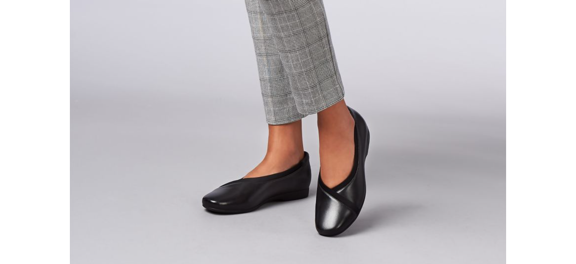 Clarks Women's DarceyEase2 Black Leather