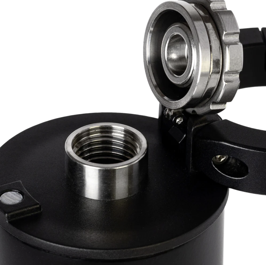 VSSL Inslated Flask And Light