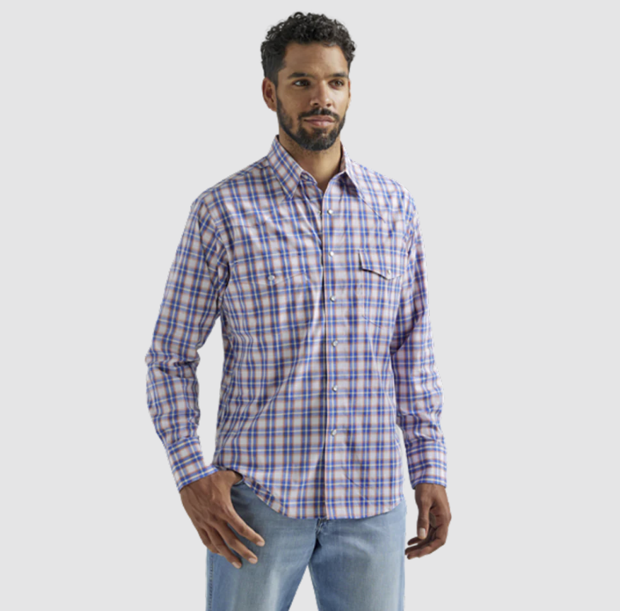 Wrangler Men's Wrinkle Resist Shirt