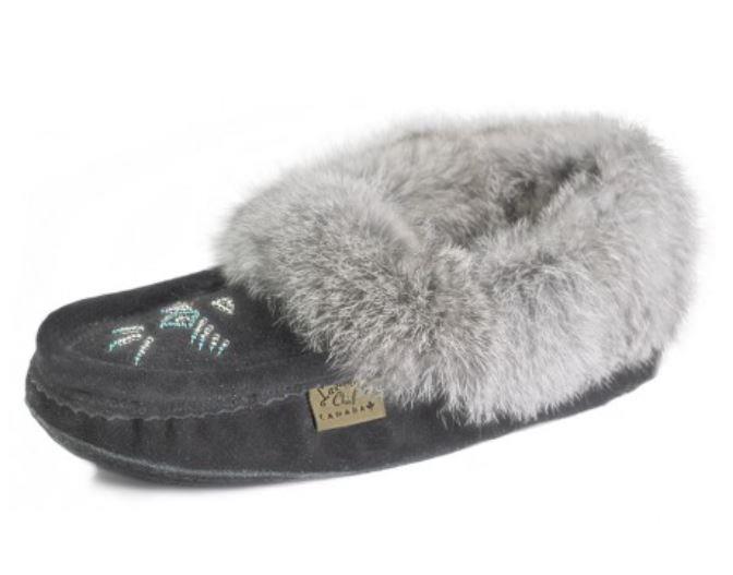Laurentian Chief Moccasins with Fur Trim