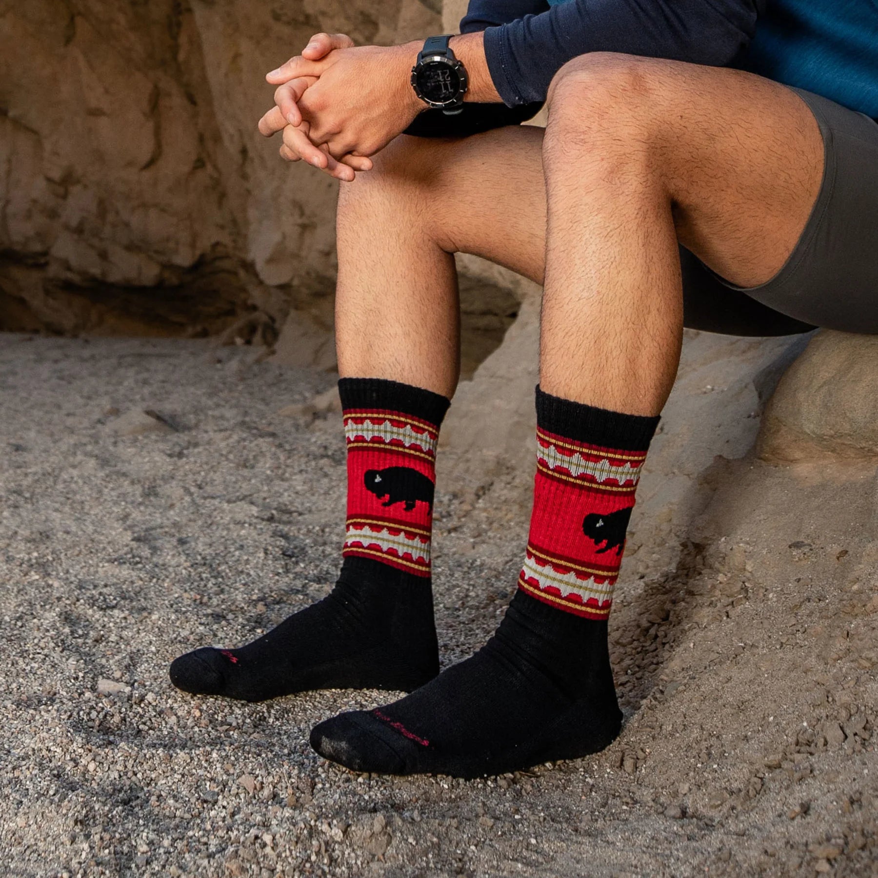 Darn Tough Men's Hike Trek Midweight Sock