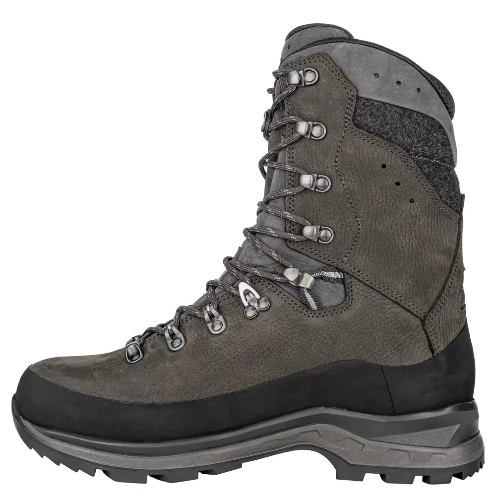 LOWA Men's Tibet Evo 200 Gore-tex