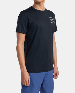 Men's RVCA Short Sleeve Rashguard