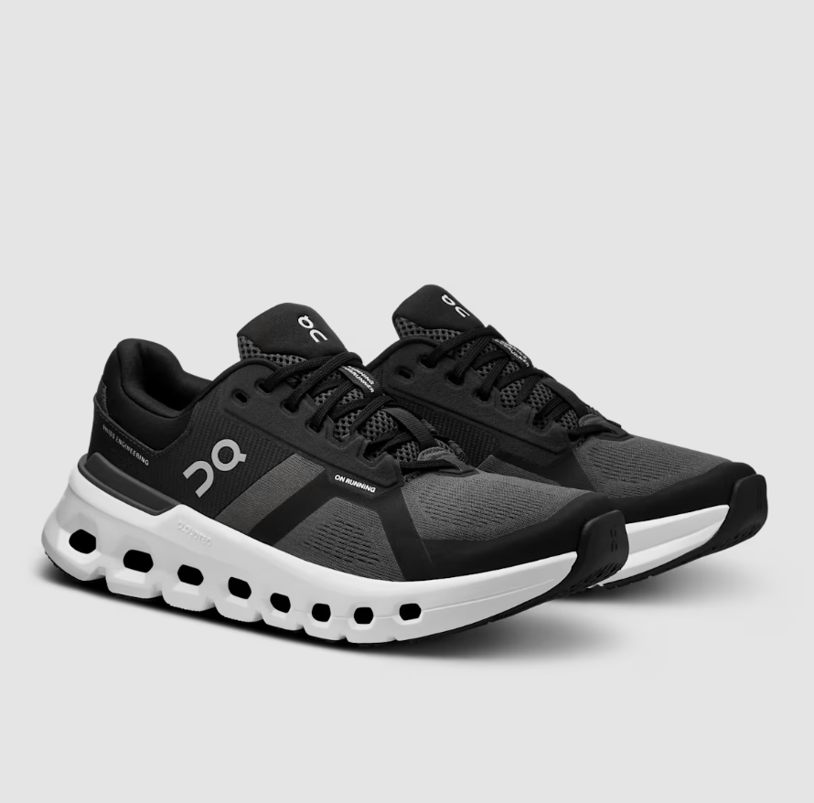 ON. Women's Cloudrunner 2