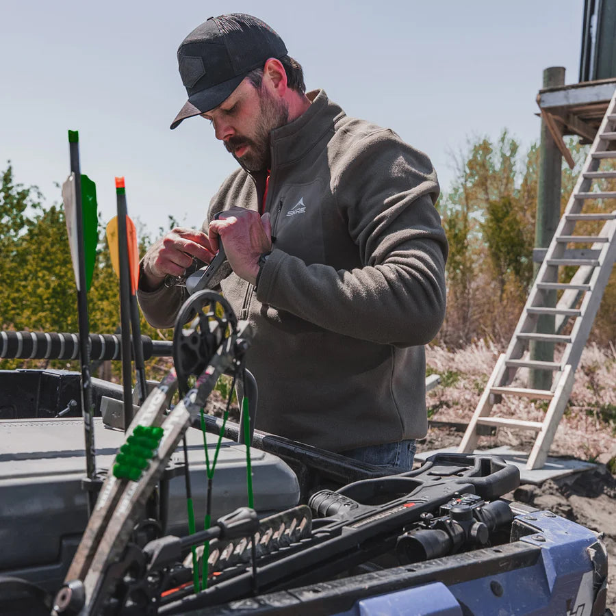 Skre Men's Blacktail Half Zip