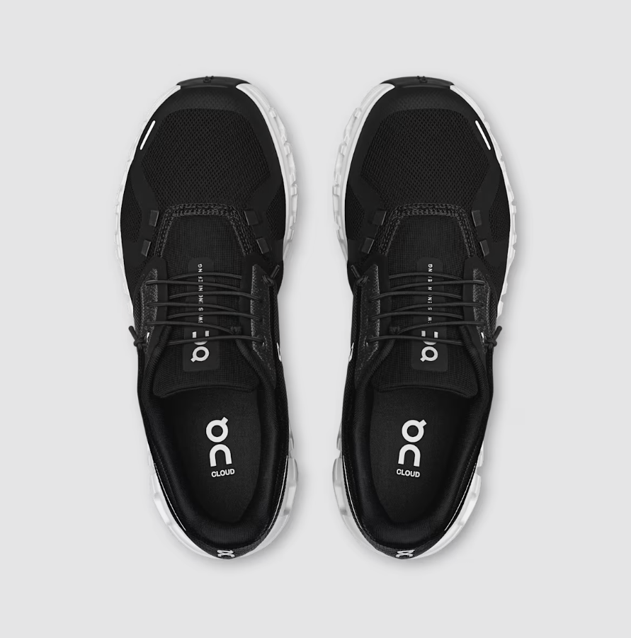 ON. Women's Cloud 6