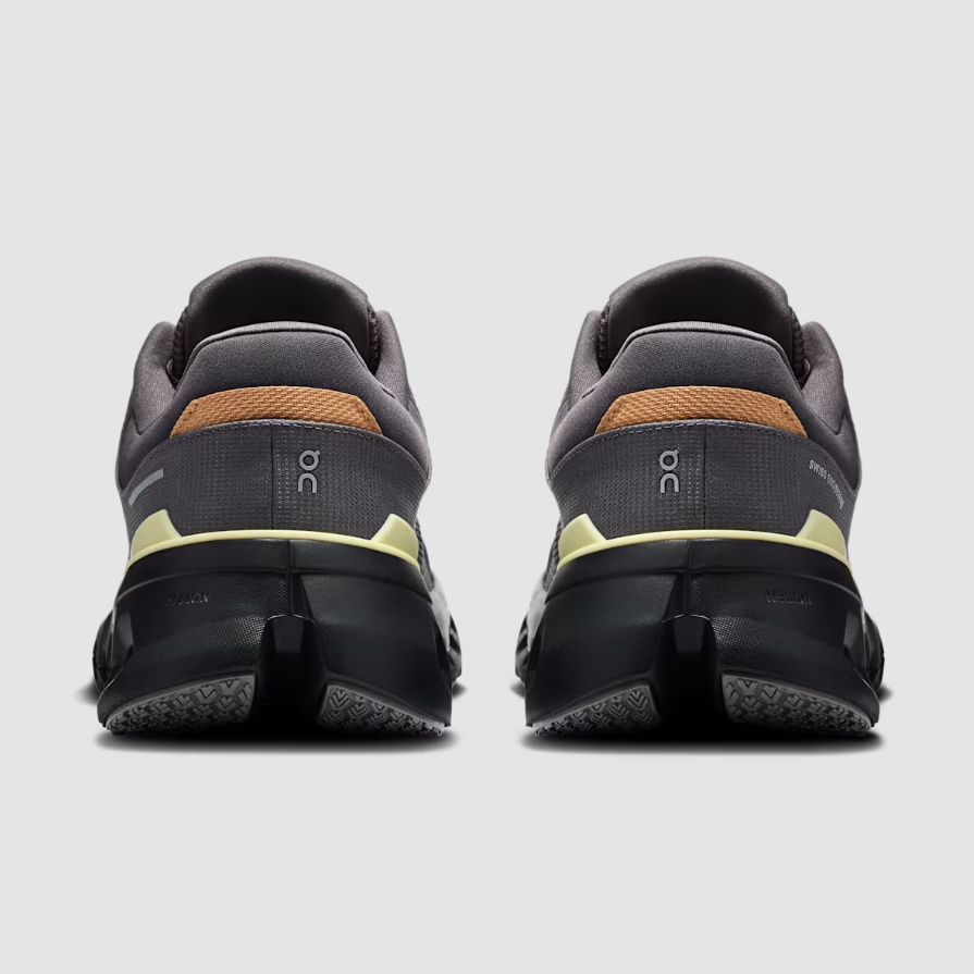 ON. Men's Cloudrunner 2