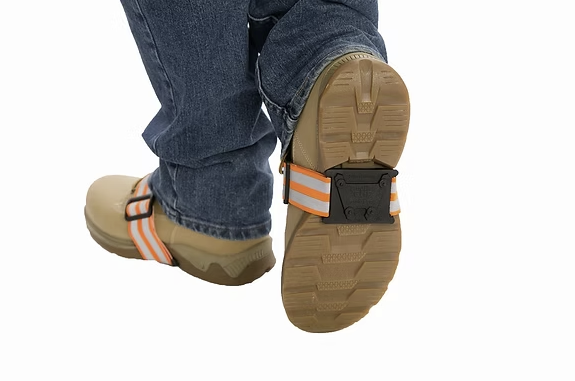 DueNorth Mid-Sole Non-Defined Traction Aids