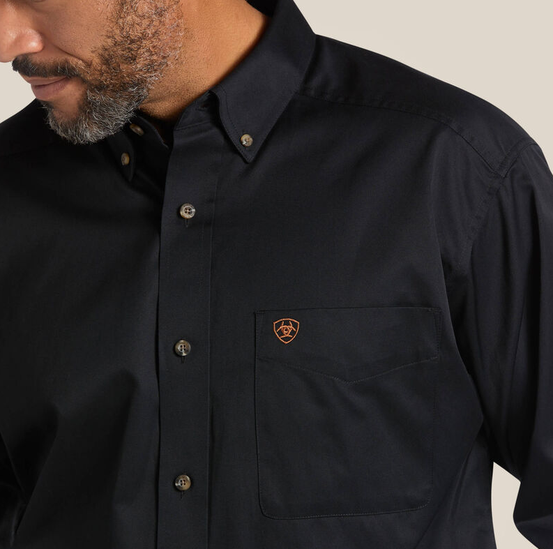 Ariat Solid Twill Classic Fit Shirt