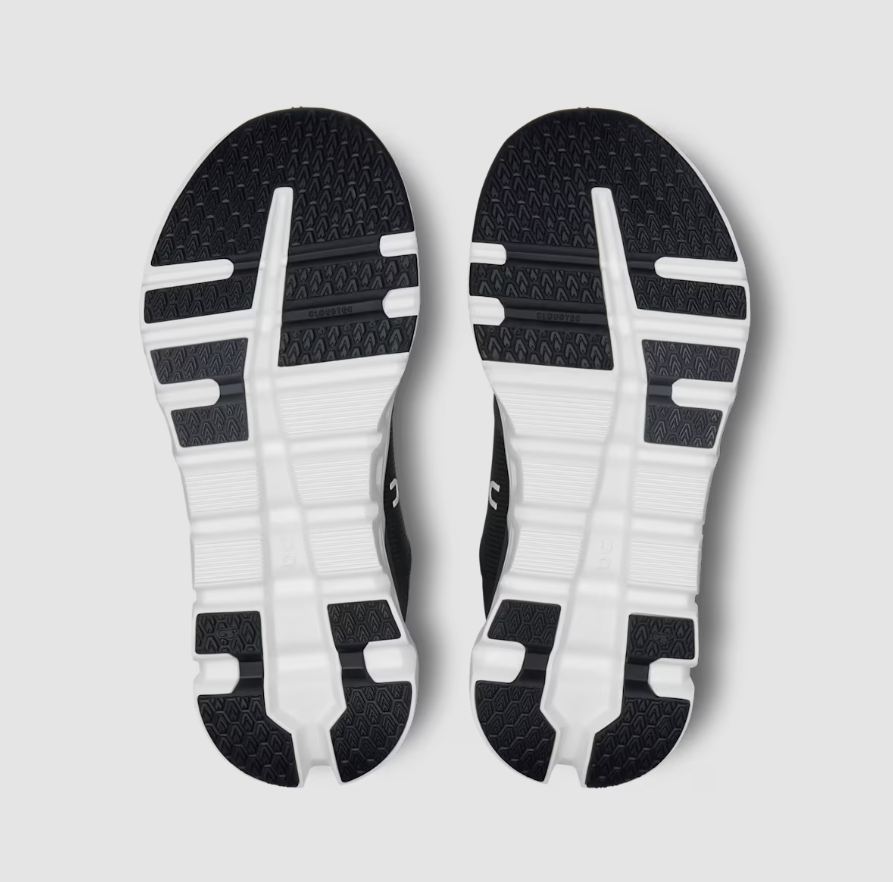 ON. Women's Cloudrunner 2